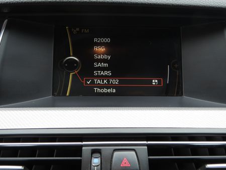 2014-BMW-5-Series-520-i-M-SPORT_11