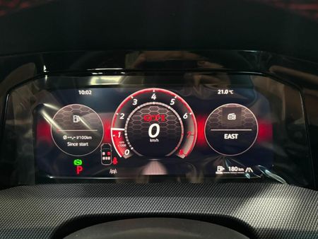 2026-Volkswagen-Golf-8-GTI-20-TSI-DSG_4