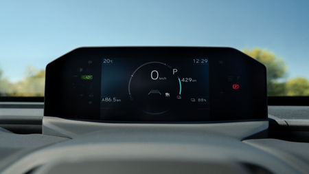 2026-Toyota-BZ4X-BZ4X-Electric-Auto_4