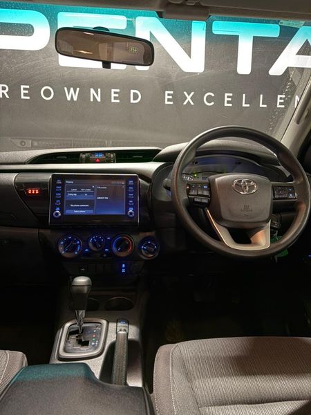2024-Toyota-Hilux-24-GD-6-Raider-4x4-Auto-Double-Cab_11