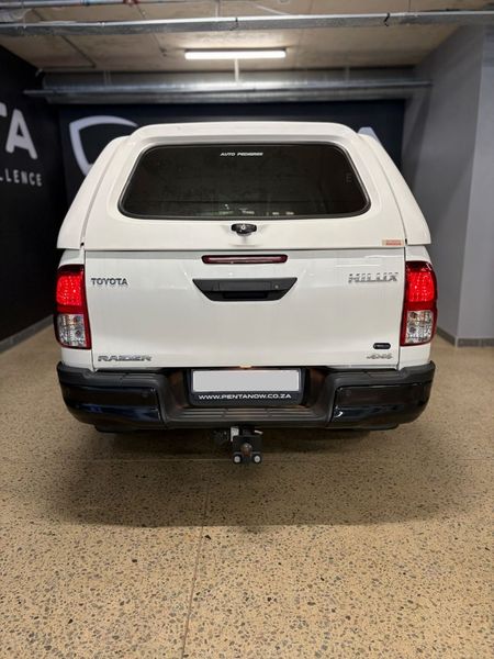 2024-Toyota-Hilux-24-GD-6-Raider-4x4-Auto-Double-Cab_5