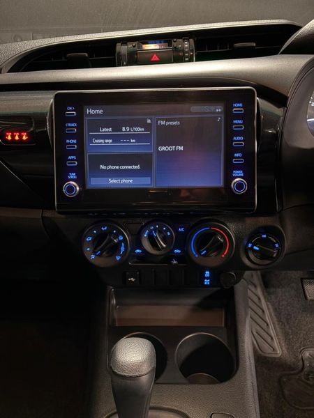 2024-Toyota-Hilux-24-GD-6-Raider-4x4-Auto-Double-Cab_7