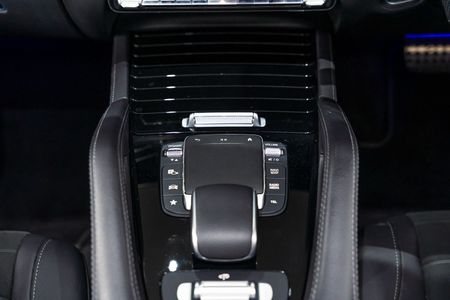 2022-Mercedes-Benz-GLE-Coupe-400d-4Matic_15