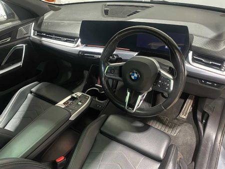 2025-BMW-X2-sDrive-18i-M-Sport_10