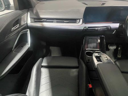 2025-BMW-X2-sDrive-18i-M-Sport_14
