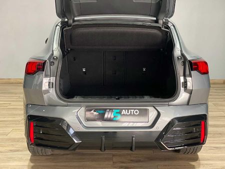 2025-BMW-X2-sDrive-18i-M-Sport_18