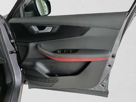 2025-Chery-Tiggo-4-Pro-15-LiT_14