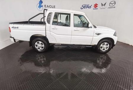 2024-Mahindra-Pik-Up-22-mHawk-S6-Refresh-4x4-Auto-Double-Cab_10