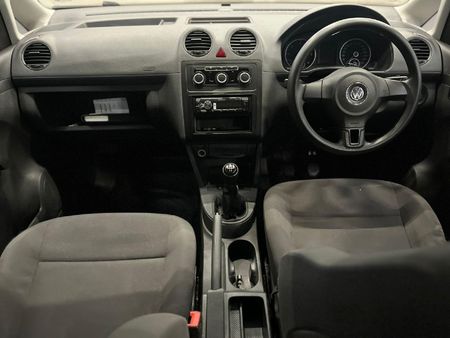 2014-Volkswagen-Caddy-Maxi-20-TDI-81kW-CrewBus-Panel-Van_9