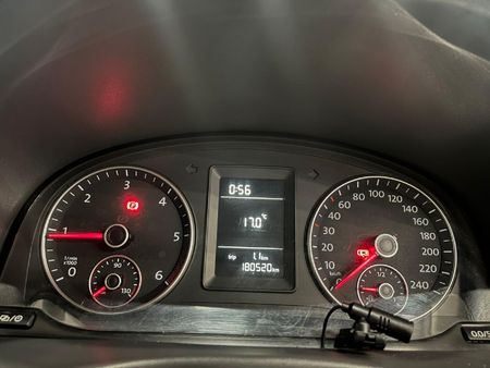 2014-Volkswagen-Caddy-Maxi-20-TDI-81kW-CrewBus-Panel-Van_10