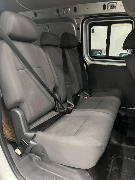 2014-Volkswagen-Caddy-Maxi-20-TDI-81kW-CrewBus-Panel-Van_11
