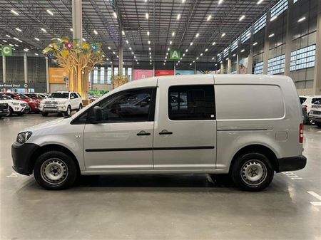 2014-Volkswagen-Caddy-Maxi-20-TDI-81kW-CrewBus-Panel-Van_5