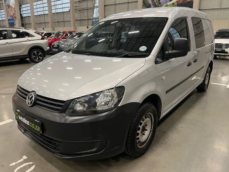 2014-Volkswagen-Caddy-Maxi-20-TDI-81kW-CrewBus-Panel-Van_6