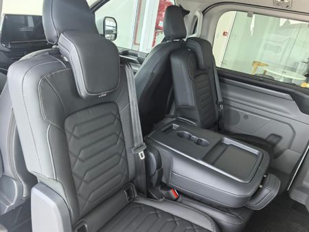 2026-Ford-Tourneo-Custom-20D-Titanium-X-Auto_8