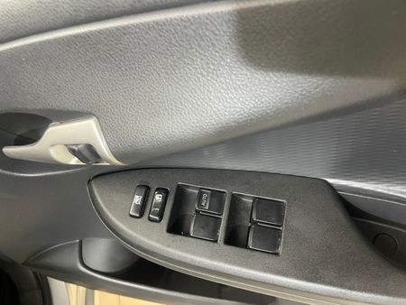2018-Toyota-Corolla-16-Prestige_33