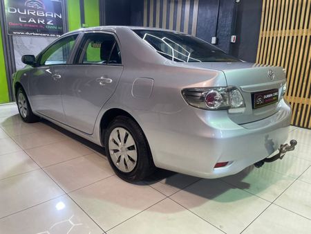2018-Toyota-Corolla-16-Prestige_4