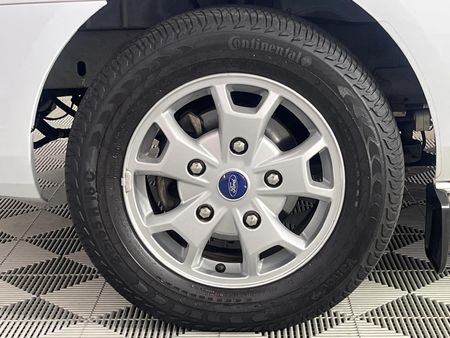 2014-Ford-Tourneo-Custom-22-TDCi-Ambiente-LWB_4