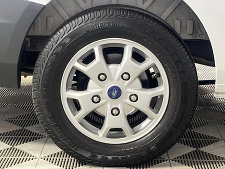 2014-Ford-Tourneo-Custom-22-TDCi-Ambiente-LWB_7