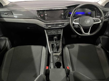 2025-Volkswagen-Polo-10-TSI-Life-Auto-DSG_13