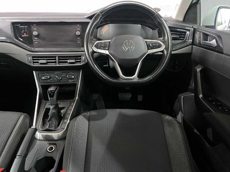 2025-Volkswagen-Polo-10-TSI-Life-Auto-DSG_16