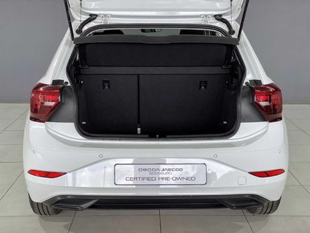 2025-Volkswagen-Polo-10-TSI-Life-Auto-DSG_18