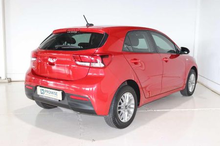 2023-Kia-Rio-12-LS-5-dr_3