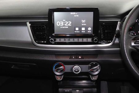 2023-Kia-Rio-12-LS-5-dr_8