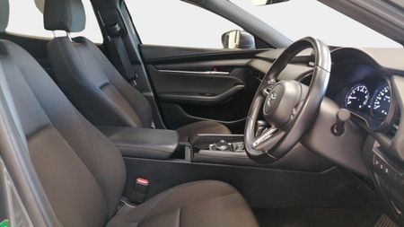 2023-Mazda-3-15-Dynamic-Auto-5-dr_11