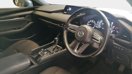 2023-Mazda-3-15-Dynamic-Auto-5-dr_12
