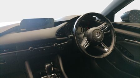 2023-Mazda-3-15-Dynamic-Auto-5-dr_14