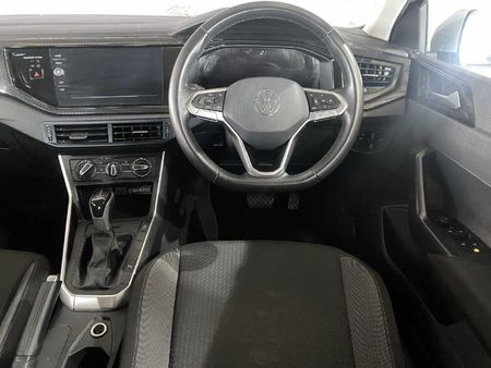 2025-Volkswagen-Polo-10-TSI-Life-Auto-DSG_16