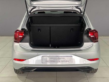 2025-Volkswagen-Polo-10-TSI-Life-Auto-DSG_18