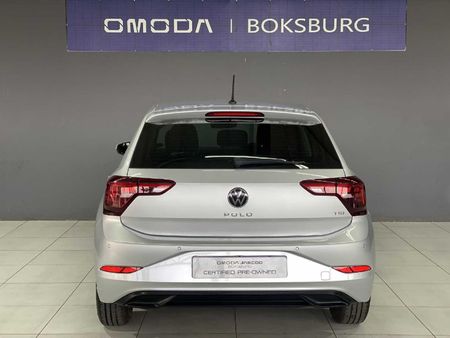 2025-Volkswagen-Polo-10-TSI-Life-Auto-DSG_4