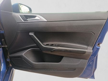 2021-Volkswagen-Polo-10-TSI-Highline-Auto-85kW_14