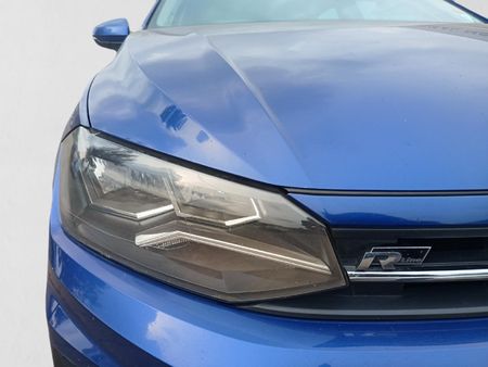 2021-Volkswagen-Polo-10-TSI-Highline-Auto-85kW_8