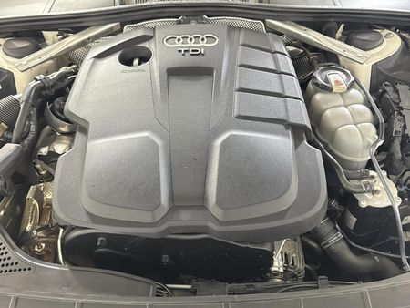 2019-Audi-A4-20-TDI-Auto-40-TDI_12