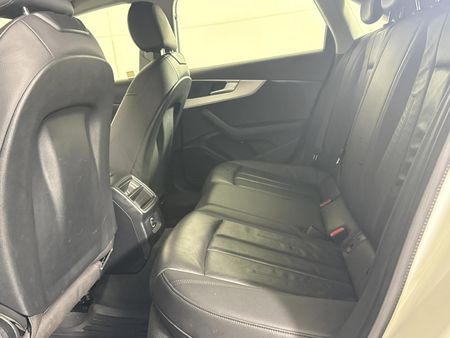2019-Audi-A4-20-TDI-Auto-40-TDI_3