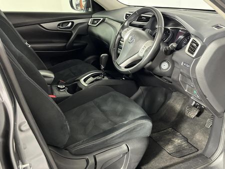 2016-Nissan-X-Trail-25-SE-4x4-Auto_9