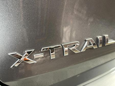 2016-Nissan-X-Trail-25-SE-4x4-Auto_11