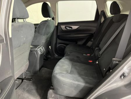2016-Nissan-X-Trail-25-SE-4x4-Auto_3