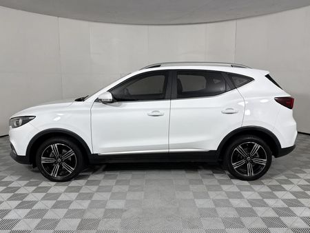 2025-MG-ZS-15-Delux-Auto_15
