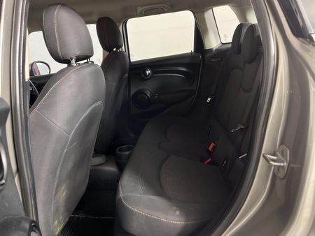 2019-MINI-Hatch-One-15T-5-dr-Auto_3