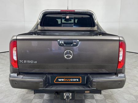 2019-Mercedes-Benz-X-Class-X250d-Progressive-Auto_18
