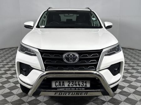 2021-Toyota-Fortuner-24-GD-6-Raised-Body-Auto_15