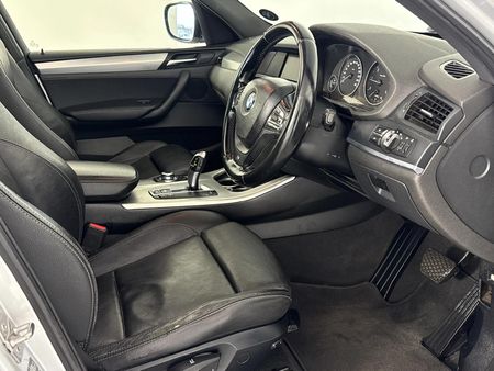 2011-BMW-X3-xDrive20d-M-Sport-Auto_9