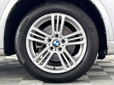 2011-BMW-X3-xDrive20d-M-Sport-Auto_5