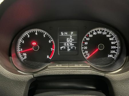 2019-Volkswagen-Polo-10-TSI-Comfortline-Auto_10