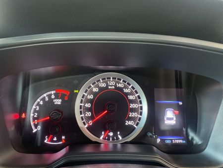 2024-Toyota-Corolla-Cross-18-XS_17