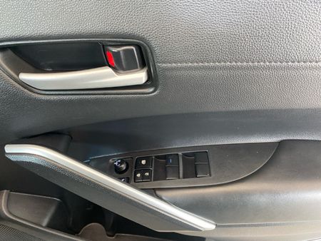 2024-Toyota-Corolla-Cross-18-XS_20
