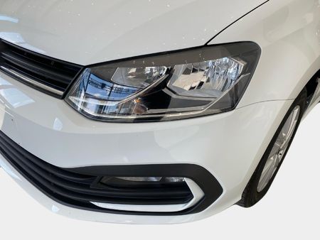 2025-Volkswagen-Polo-Vivo-16-Life_17